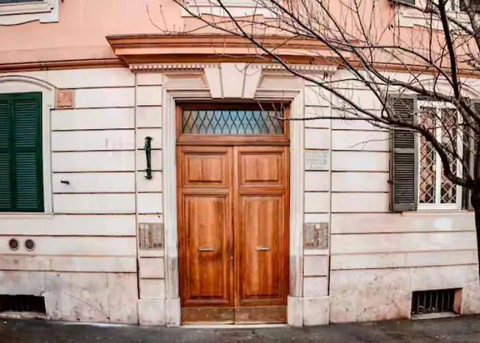 Ave Apartment Rom