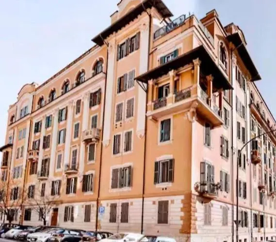 Apartment Ave
